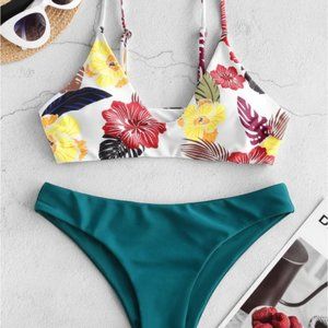 NWOT Zaful Tropical Leaf Bikini